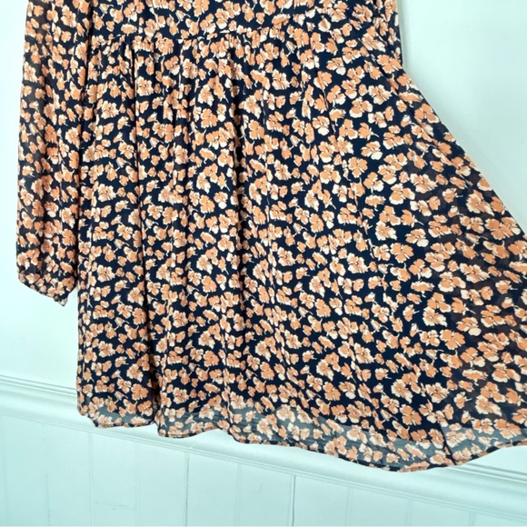 Abercrombie & Fitch Floral Tiered Smocked Mini Dress fits Medium to Large * D3 - Picture 8 of 16